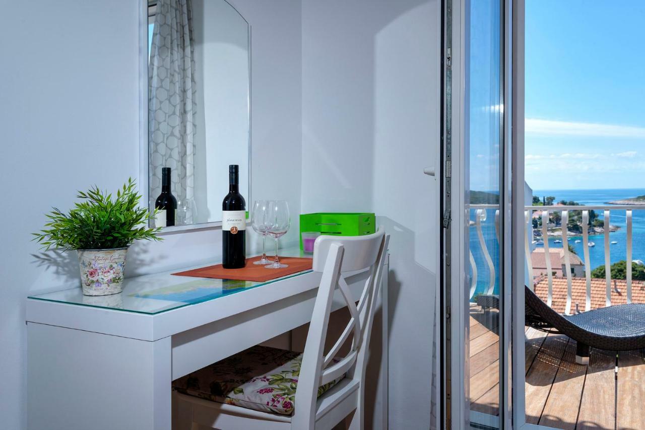 Rooms Carpe Diem Hvar Hvar Town Exteriör bild